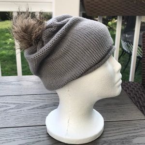 NWOT Threads For Thought Slouchy Beanie W/Pom